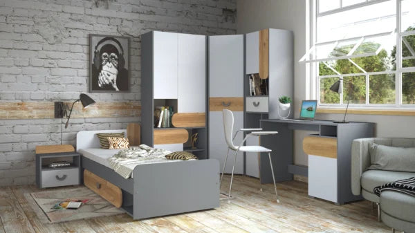 Werso Bedside Table
