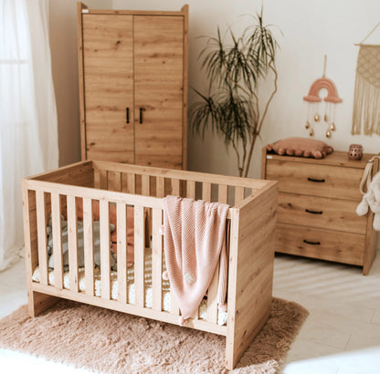 Amelia Safety Bar Crib 120x60